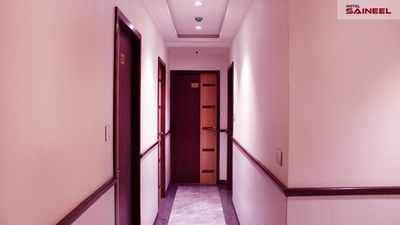 Hotel Saineel Bombay Esterno foto